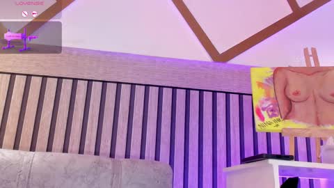 NINAINK online show from April 19, 2026, 6:10 pm