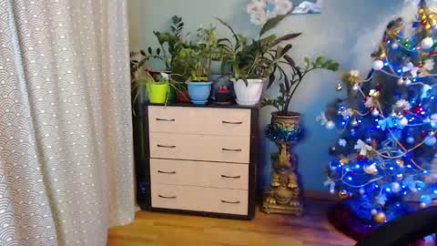 Nika online show from January 3, 2025, 4:37 pm