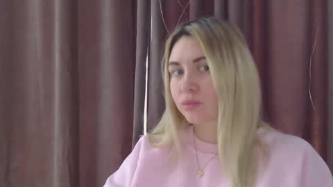 Snapshot of nika_flame chatting on January 15, 2026, 12:43 pm Nika online show from January 15, 2026, 12:43 pm