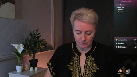 Nika online show from April 11, 2026, 7:45 am