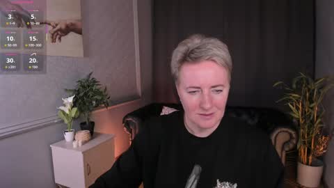 Snapshot of nika_smit chatting on May 15, 2026, 10:22 am Nika online show from May 15, 2026, 10:22 am