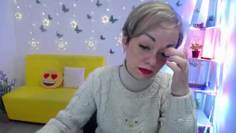 Snapshot of nikamayu chatting on May 1, 2026, 5:12 am Nika online show from May 1, 2026, 5:12 am