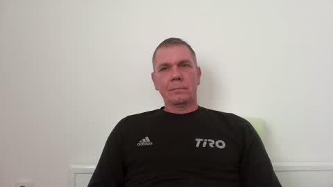 nikan77 online show from April 3, 2026, 7:17 am