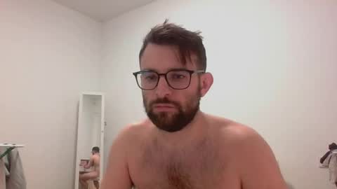 Snapshot of nikgenini chatting on April 17, 2026, 1:47 pm Nik Jay online show from April 17, 2026, 1:47 pm
