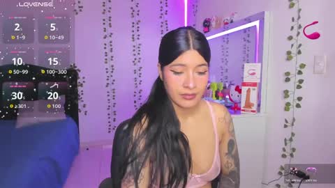 Snapshot of nikibryce_ chatting on May 30, 2026, 1:14 am Niki online show from May 30, 2026, 1:14 am