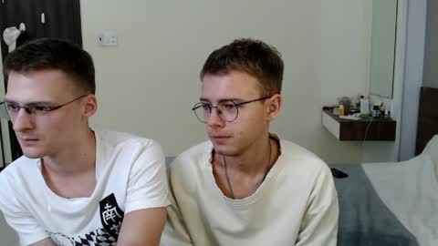 Snapshot of nikikerry_cum_ chatting on May 8, 2026, 11:48 am nikikerry_cum_ online show from May 8, 2026, 11:48 am