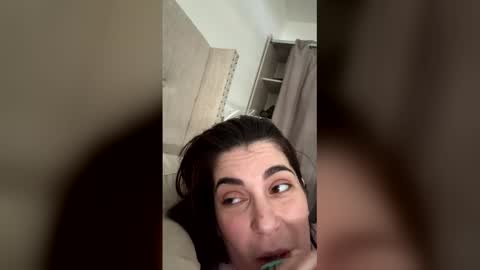 Snapshot of nikinik75 chatting on March 15, 2026, 11:27 am nikinik75 online show from March 15, 2026, 11:27 am