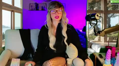 Kitty Chatte online show from September 13, 2025, 9:20 am