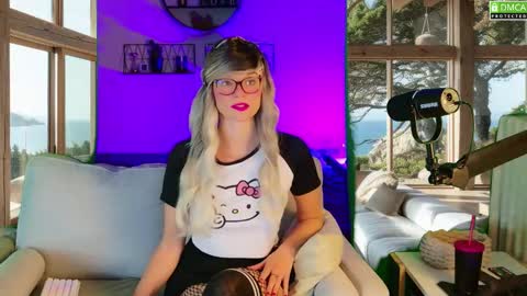 Kitty Chatte online show from September 21, 2025, 9:44 am