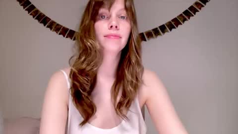 Nikki online show from December 21, 2025, 10:11 am