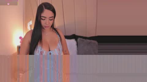 Nikki  online show from March 5, 2025, 4:56 am