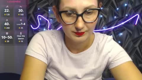 Snapshot of nikkikiss___ chatting on July 7, 2026, 4:11 pm nikkikiss___ online show from July 7, 2026, 4:11 pm