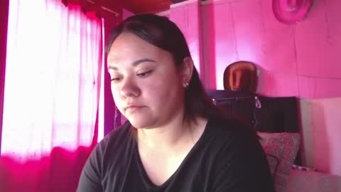 Snapshot of nikkirous_ chatting on April 1, 2026, 2:03 pm Nikkirous online show from April 1, 2026, 2:03 pm