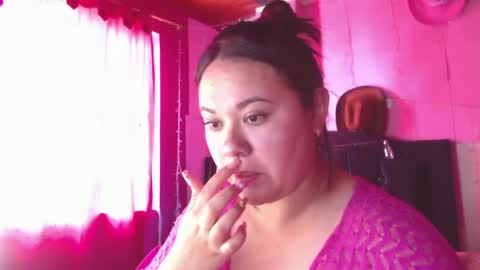 Snapshot of nikkirous_ chatting on April 20, 2026, 5:59 pm Nikkirous online show from April 20, 2026, 5:59 pm