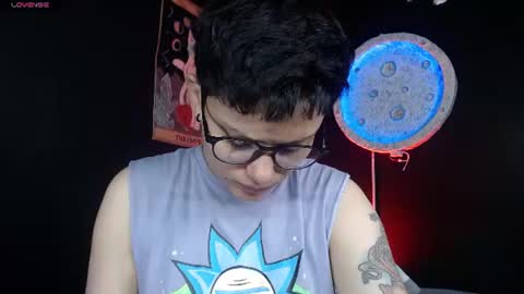 Nikky online show from June 11, 2026, 1:42 pm