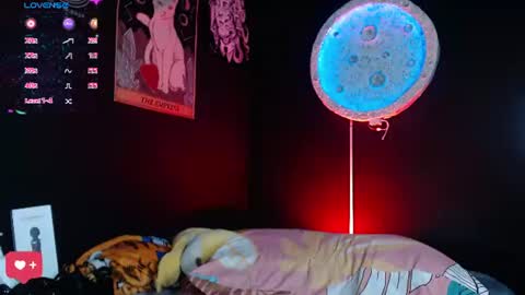 Nikky online show from July 22, 2026, 1:47 pm