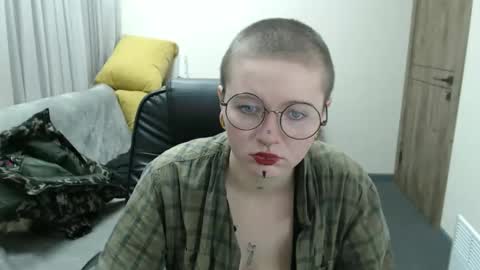 Snapshot of nikkysnow chatting on October 1, 2025, 8:09 am nikkysnow online show from October 1, 2025, 8:09 am