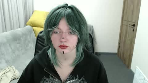 Snapshot of nikkysnow chatting on October 17, 2025, 8:17 am nikkysnow online show from October 17, 2025, 8:17 am