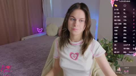 Snapshot of nikkyy_reed chatting on May 1, 2026, 8:41 am Nikky online show from May 1, 2026, 8:41 am