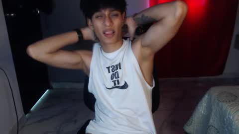 niklaus_wolf online show from October 14, 2025, 8:53 pm