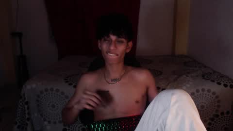 niklaus_wolf online show from November 15, 2025, 6:33 am