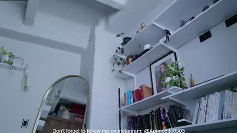 Nicole cam online show from July 25, 2026, 12:47 pm