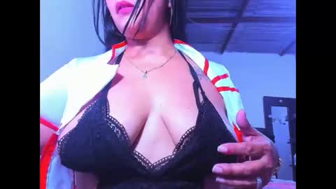 Snapshot of nikol_sensual01 chatting on October 16, 2025, 5:36 pm nikol sensual01 online show from October 16, 2025, 5:36 pm