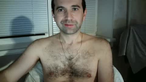 nikolas_vaz online show from December 6, 2024, 9:35 pm