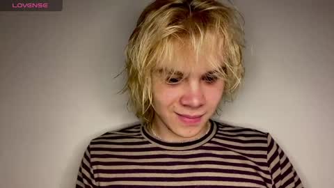 nikolasbucks online show from April 7, 2026, 7:58 pm