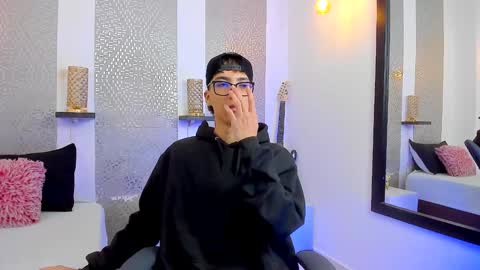    online show from January 22, 2025, 4:34 am