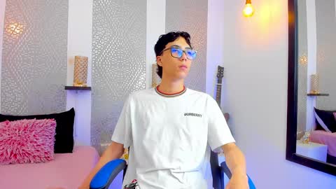    online show from February 2, 2025, 4:05 am