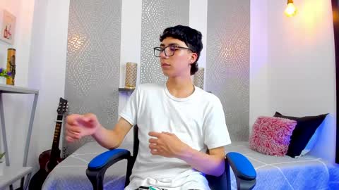    online show from February 4, 2025, 10:00 am