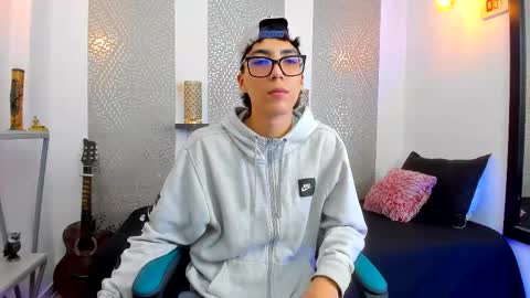    online show from February 16, 2025, 10:21 am