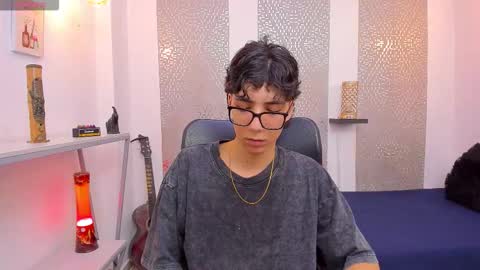    online show from October 1, 2025, 4:51 am