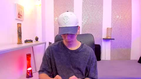    online show from November 23, 2025, 4:23 am