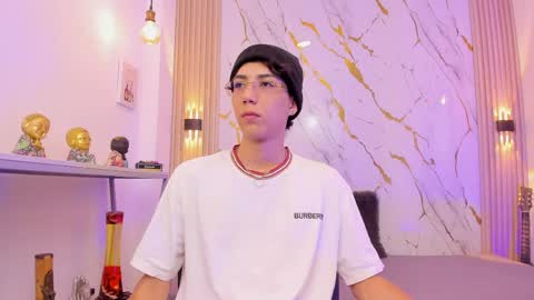    online show from April 3, 2026, 4:32 am