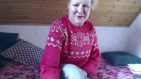 Nikole1 online show from February 18, 2025, 10:05 am