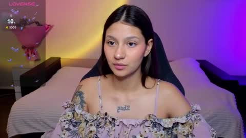 Niky online show from November 22, 2025, 8:46 am