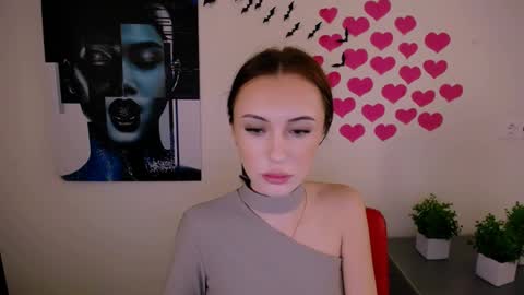 nikonara_ online show from January 21, 2025, 1:22 pm