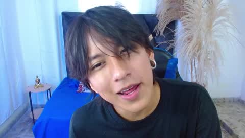 Niko online show from April 8, 2026, 2:39 pm