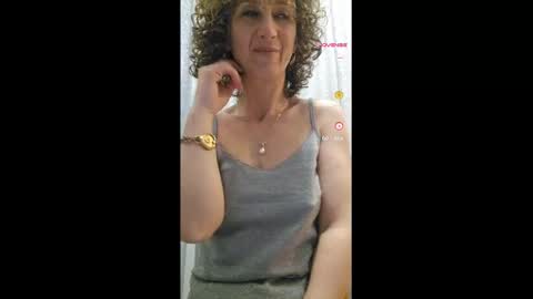 nikol online show from February 3, 2025, 7:42 pm