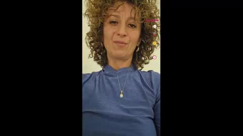 nikol online show from February 5, 2025, 2:59 pm