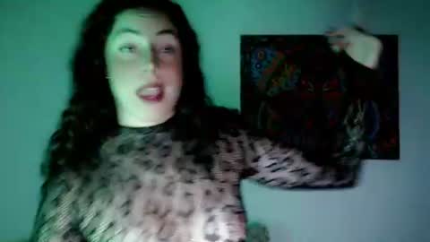 Snapshot of niky_blue chatting on July 31, 2026, 11:48 pm niky_blue online show from July 31, 2026, 11:48 pm
