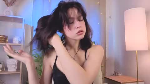 Snapshot of niky_jess chatting on May 2, 2026, 9:36 am Veronica online show from May 2, 2026, 9:36 am