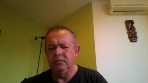 nikyo419 online show from April 7, 2026, 4:13 am