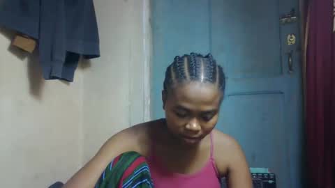 nilah online show from April 18, 2026, 7:07 pm