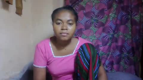 nilah online show from June 3, 2026, 12:08 pm