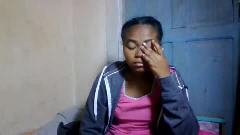 Snapshot of nilahmarie chatting on June 19, 2026, 5:34 am nilah online show from June 19, 2026, 5:34 am