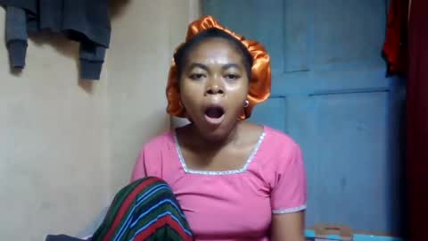Snapshot of nilahmarie chatting on July 21, 2026, 5:32 am nilah online show from July 21, 2026, 5:32 am