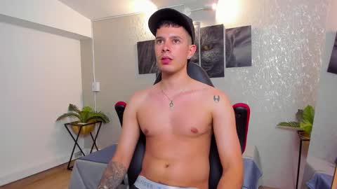 Nils online show from October 28, 2025, 4:16 am